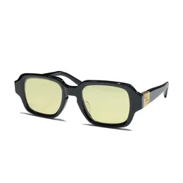 Heiße Chr-Designer-Sonnenbrille für Männer, Herren-Damen-Sonnenbrille für Frauen, TV-Party, Retro-Brille, schwarze Rahmen, UV400-Schutzgläser in Jelly-Farbe, mit Originaletui