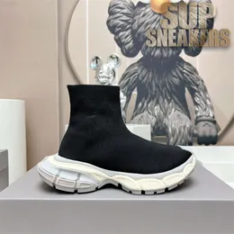 8 Wholesale Üst Tasarımcı 3xl Sock Shoes Fashion Erkek Kadın Nefes Alabilir Platform Sneaker Siyah Beyaz Mesh Streç Stretch Sports Sıradan Ayakkabı Lüks Açık Eğitmenler Kutu