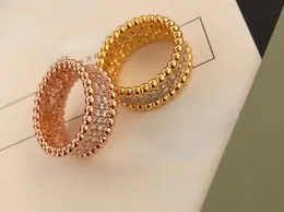 Anéis de moda de luxo europeu com pedras laterais 925 prata esterlina três fileiras anel de diamante jóias de presente feminino