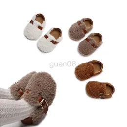 Stivali Nuove Scarpe per bambini Moda Peluche in cotone Primo passo Camminatore 0-2 anni Spesse Inverno e Autunno Scarpe calde Scarpe morbide per bambini 231027