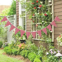 Decoração de festa vermelho branco xadrez checkered carnaval tecido triângulo bandeira banner gingham galhardete bunting aniversário piquenique decorações ao ar livre