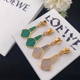 Brincos de designer loews jóias de luxo acessórios superiores ferradura brincos em forma de lótus de alta qualidade beimu verde latão banhado a ouro material brincos jóias presente