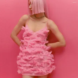 캐주얼 드레스 패션 핑크 활 미니 여자 여름 섹시한 등이없는 오간자 짧은 파티 가운 귀여운 여자 스파게티 스트랩 메쉬 댄스 파티 드레스
