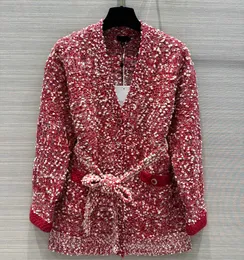 1022 XL 2023 Осень Милан Подиум Пальто Куртки с длинным рукавом V-образным вырезом Кардиган высокого качества на пуговицах Модная женская одежда TAO