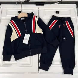 giacche con cappuccio e pantaloni lunghi due pezzi set di vestiti firmati per bambini giacca con zip colore nero cotone casual tute sportive per bambini taglia 100-160 cm