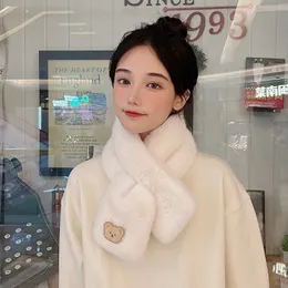 Корейский милый плюшевый шарф с изображением маленького медвежонка для студенток зимой, универсальный и теплый, красивый узор с перекрестным вырезом и животным узором