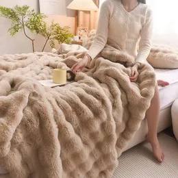 Battaniye ışık lüks üst düzey tavşan yün battaniye ofis kapağı battaniye kanepe battaniye yumuşak battaniye yatak odası şekerleme battaniye yatak cadılar bayramı tatil hediye