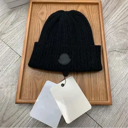 Klasyczny wełna tkaninowy hat Danies Designer Beanie Cap Knited Hat Oficjalna strona 1: 1 ciepły zimowy kapelusz dla mężczyzn Prezent urodzinowy