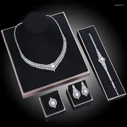 Halskette Ohrringe Set Luxus 4pcs Kubikzircon Dubai Braut Armband Ring Frauen Hochzeit Schmuck Zubehör
