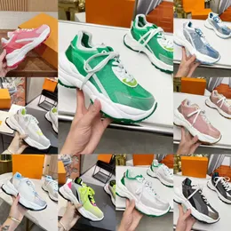 6Famous designers of the highest quality women shoes 55 sneakers paneled mesh rubber and viscose other technical materials with cow leather Ultra-light casual 35-40