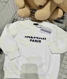 New baby hoodie Complete labels round neck kids sweater Size 90-130 3D letter printing children pullover Oct25