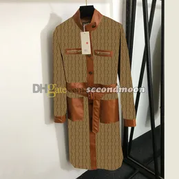 رسائل Jacquard Trench Coat Women Long Wind Coats Winter Windcheater مع حزام الخصر