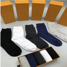 1 box = 5 pairs High-quality Women Men Designer Basketball Socks Mens Fashion Compression Thermal Ankle Knee Athletic Sport Sock TFIKRY