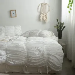Conjuntos de roupas de cama 4pcs Conjunto de estilo coreano Branco de algodão vermelho Pouco de edreca de edreca lençol de plataforma com planta elástica de cama 231027