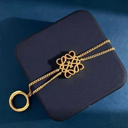 Designer Necklace loews Luxury jewelry Top accessories OT buckle geometric carved necklace in 18K gold non fading female hollowed out square jewelry Christmas gift