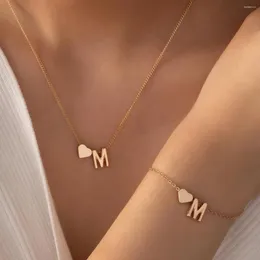 Zincirler Avrupa ve Amerikan tarzı kolye kadın alfabe m kolyeler zarif basit zincir kız kolye altın renk alaşım collier