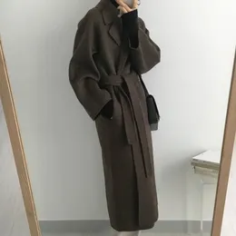 Women's Wool Blends Long Blend Jacket för kvinna 2023 Solid Color Coat Batwing Korean Winter Warm Loose Overrock Mujer Snow Wear 231027