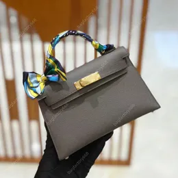 En kaliteli kadın lüksler tasarımcıları çantalar messenger el çantası mini çapraz çanta 19cm 1: 1 kopya epsom lüks kahverengi moda düz omuz çantası deri kayış çanta kutu