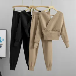 Женские брюки из двух предметов Элегантный спортивный костюм Сексуальный комплект из двух предметов Женский корейский стиль в рубчик вязаный топ с открытой спиной и длинный брючный костюм-шаровары Осенние наряды y2k 231027