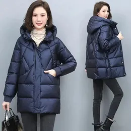 Parkas femininas para baixo 2023 casaco de algodão com capuz comprimento médio jaquetas de inverno elegante jaqueta acolchoada grosso vintage outwear 231027
