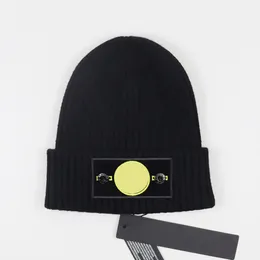 Bonnet Mens Beanie Caps 남성 디자이너 비니 캡 겨울 모자 카펠로 브랜드 니트 모자 따뜻한 여자 두꺼운 양모 컬러 두개골 패션