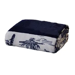 Coperte di design Tessili per la casa Velluto Anti-Pilling Lenzuolo indossabile Coperta di lusso Tessuto in pile di corallo Portatile Aria condizionata T20301 Nero Blu