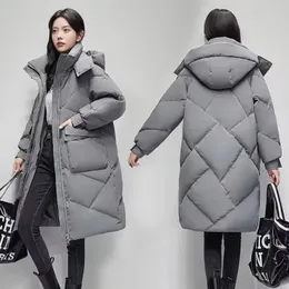 Piumini da donna Parka 2023 Inverno Donna Parka Giacche con cappuccio Addensare caldi piumini imbottiti in cotone Abiti lunghi casual Capispalla larghi 231027