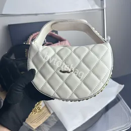 Tasarımcı zincir çantası 18*12*6cm yüksek kaliteli pu chanls ayna Kaliteli kadın omuz çanta yumuşak bulut çantası lüksleri kutu ile çapraz vücut çantası