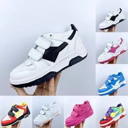 Barnskor från kontoret Småbarn Sneakers Baby Big Kid Leather Casual Sports Trainers Pink White Blue Flat Boys Girls Designer Footwear