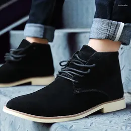 Stövlar män startar hög topp casual sko koreansk version trend frostat små läder sapato maskulinos botas para hombre zapato