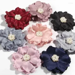 Flores decorativas 100 peças 8cm 3.1 polegada tecido de feltro chiffon artificial com pérolas contas para vestido de casamento roupas chapéus cocar bandana
