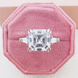 Mulheres Luxo Designer Anéis Quadrado Grande Moissanite Diamante Brilhante Broca Completa Anéis Jóias PT950 Banhado Namorada Presentes Noivado Anel de Casamento 1914