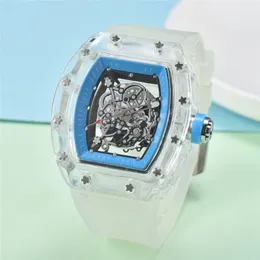 高品質のメンズカジュアルスポーツウォッチデザイナーブランドメンズウォッチスケルトンホロームーブメント透明な時計の時計