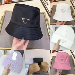 Chapéus Lenços Conjuntos Conjuntos BeanieSkull Caps Luxo Beanies Designer Bucket Hat Winter Bean Homens e Mulheres Design de Moda Chapéus de Malha Outono Lã Cap Letra Jacquard Unissex W