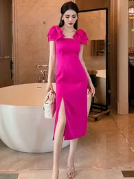 Grundläggande avslappnade kvinnor klänningar sommar ny söt söt tjej design klänning för kvinnor koreansk satin snedstreck solid nack slip bow split sexig mantel fest prom vestido 2024