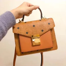 Designer Handbag Messenger Bag Fashion Mini Women's Clamshell Clutch Bag Leather Shoulder Bag Purse Crossbody bag with gift box size21.5CM