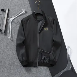 Men's jacket Men casual jacket Windproof jacket Spring and Autumn black and white couple waterproof outdoor jacket Coat