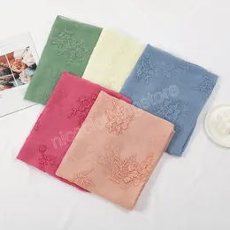 Nuova Sciarpa con scialle in viscosa Hijab floreale ricamata semplice da sciarpe in cotone con stampa Bandana indiana e avvolgente Foulard morbido Hijab musulmano