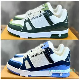 Sito ufficiale casual di design da uomo, ultima scarpa da ginnastica per allenatore di colori, tomaia in pelle di vitello smerigliata verde, scarpe sportive basse di marca di moda da donna