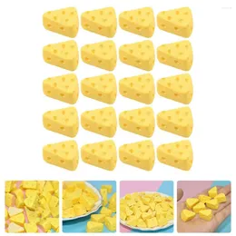 Parti dekorasyonu 50pcs simüle peynir üçgen kek modelleri kek süslemeleri (sarı)