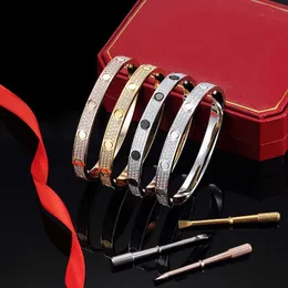 New Brand artier Classic Designer Bracelet European Full Sky Star Plating 18K Gold Rows of Diamonds Card Home Wide and Narrow Edition With Original Box