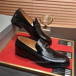 Luxo de alta qualidade dos homens vestido formal sapato masculino couro genuíno elegante preto terno sapatos designer dos homens casuais mocassins escritório