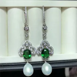 Dangle Earrings Natural White Freshwater Pearl Micro Inlay Zircon Accessoryeハイエンド雰囲気2色のオプション