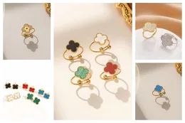 Classic Fashion 4/Four Leaf Clover Necklace Designer smycken studörhänge Ring av pläterade 18K Girl Christmas Engagement Accessories Gift ...