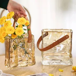 Vaser kreativitet blomma vas rum dekor nordiskt hemhus dekoration glas växt kruka och bordstillbehör