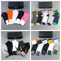 NK-3419 Mens Socks Women Cotton All-Match Solid Color Socks Scarwaber Sport Stocking Switch Sport Socks 5Pair/Lot