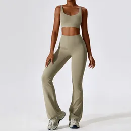 Conjuntos activos Mujer Color sólido Cuello de diamante Crossover Belleza Espalda Pantalones acampanados Conjunto de yoga Gimnasio Correr Ropa deportiva transpirable de secado rápido