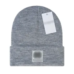 Stilista MONCLiR 2023 autunno e inverno nuovo cappello di lana lavorato a maglia cappello lavorato a maglia di lusso sito ufficiale versione 1: 1 berretto artigianale 9 colori 063