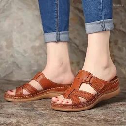 Сандалии GAOKE 2023, женские износостойкие противоскользящие сандалии на танкетке в стиле ретро с толстой подошвой, удобные