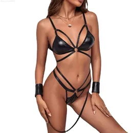 Free Sample Hot Erotic Patent Leather Hollow Out Backless Thong With Handcuffs Sexy Lingerie Set Plus size Womens Sexy Underwear